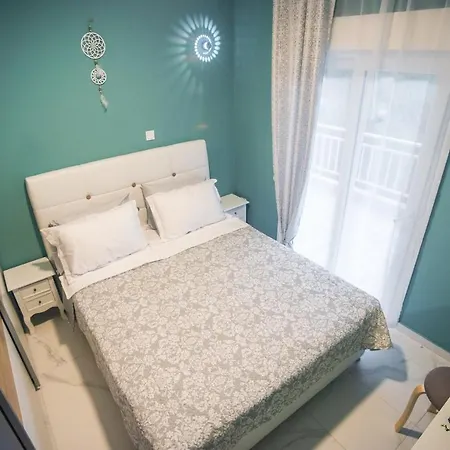 Diamond Lux PalaiónTsiflíkion